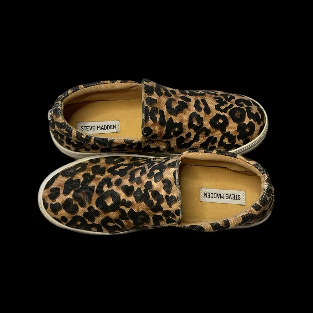 Steve Madden Gills-A Slip on Platform Sz 10M On Trend Leopard Print